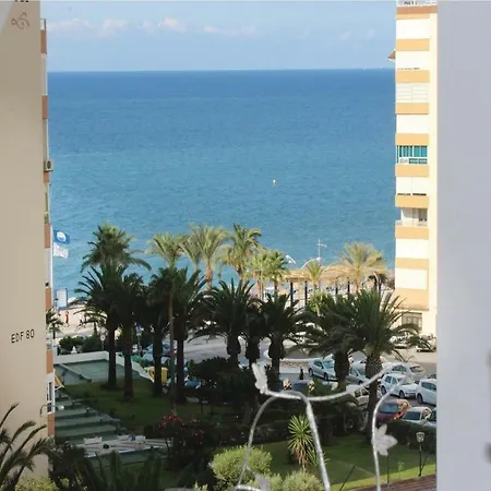 En Costa Apartment